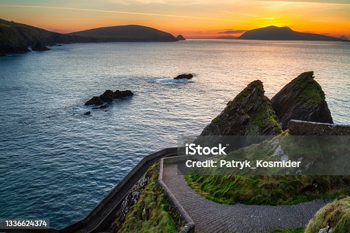istock Beautiful scenery of the Atlantic Ocean coastline on Dingle Peninsula, 1336624374