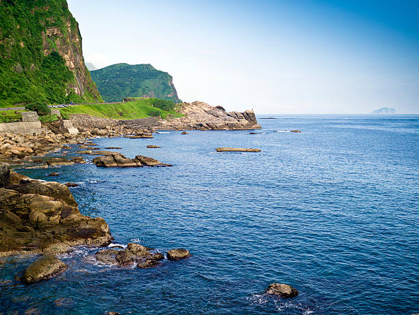 beautiful view of the pacific coastline beautiful view of the pacific coastline along taiwan north east michigan iowa stock pictures, royalty-free photos & images