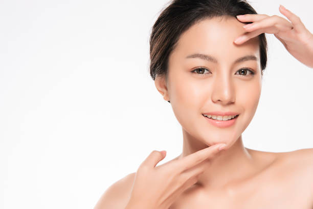 https://media.istockphoto.com/photos/beautiful-young-asian-woman-with-clean-fresh-skin-picture-id1067800140?k=6&m=1067800140&s=612x612&w=0&h=9BJrv8JH-KWtRo3yT7lpVrSxcMWl8ehosMYg_sMgxe8=