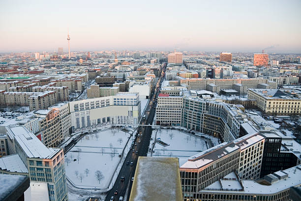 berlin panorama view - berlin snow stockfoto's en -beelden