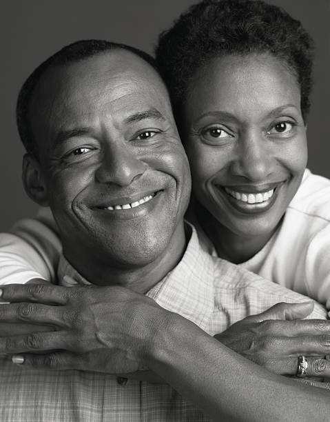 potret hitam putih istri suami afrika amerika - fotografi citra potret stok, foto, & gambar bebas royalti