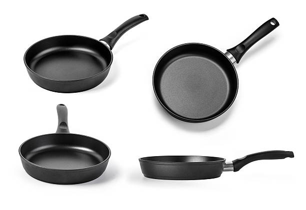 black frying pan - bratpfanne stock-fotos und bilder