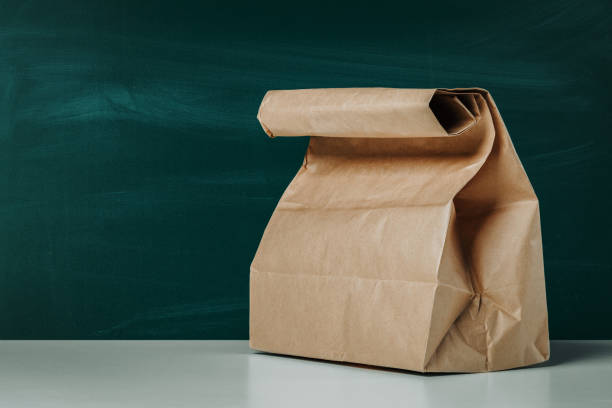 blank paper bag for your design - paper bag craft imagens e fotografias de stock