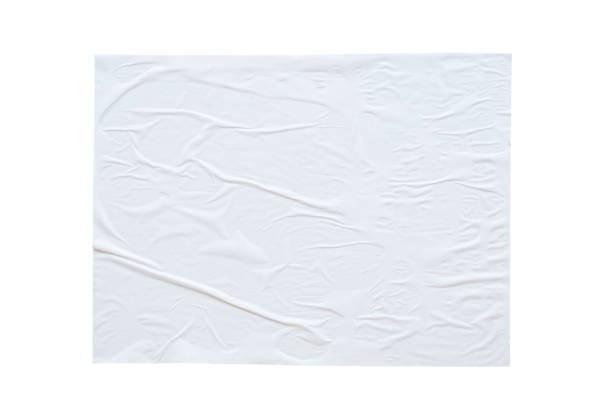 lege witte verkruimeld en gevouwen sticker papier poster textuur geïsoleerd op witte achtergrond - kleverig stockfoto's en -beelden