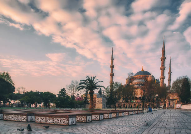 Blue Mosque (Sultanahmet Camii) on sunrise, Istanbul, Turkey Blue Mosque, Istanbul, Mosque, Turkey - Middle East, Travel blue mosque stock pictures, royalty-free photos & images