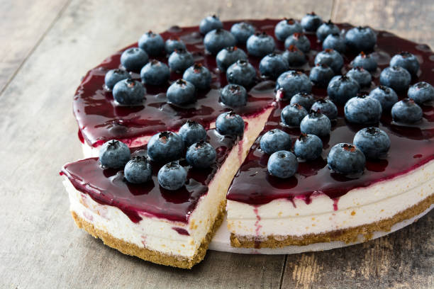 blueberry cheesecake - kwarktaart stockfoto's en -beelden