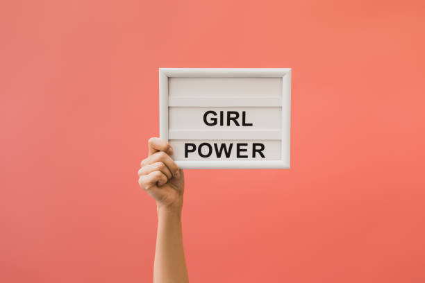 女の子パワー文字ボード - ガールパワー ストックフォトと画像