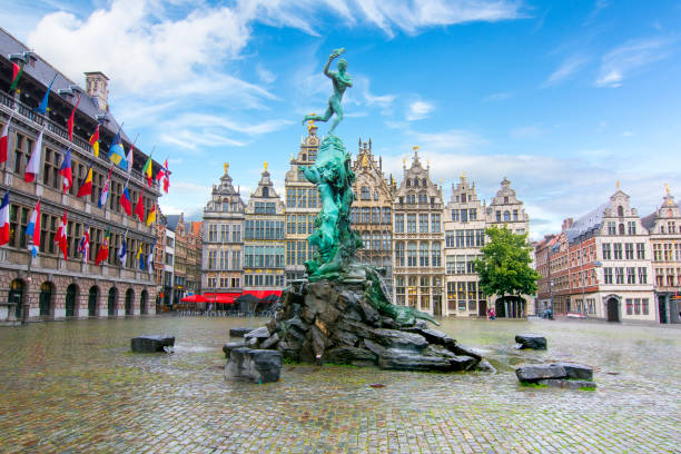 brabo fountain on market square in antwerp, belgium - belgium imagens e fotografias de stock