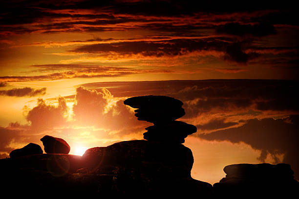 Brimham Rocks Sunrise at Brimham Rocks near Pateley Bridge, North Yorkshire, England, UK brimham rocks stock pictures, royalty-free photos & images