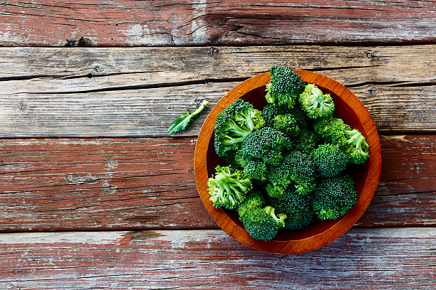 broccoli stock photo