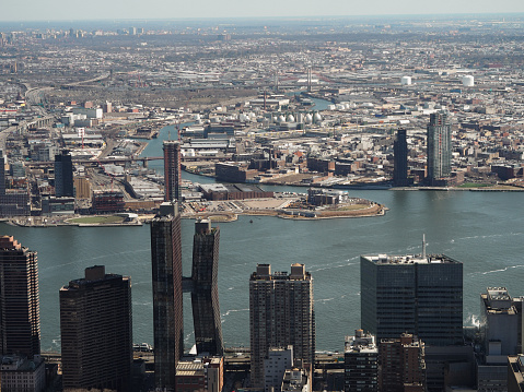 View of Midtown Manhattan from the Brooklyn Bridge