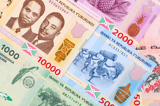 Dinero De Burundi Un Fondo Foto de stock y más banco de imágenes de Billete  de banco - iStock