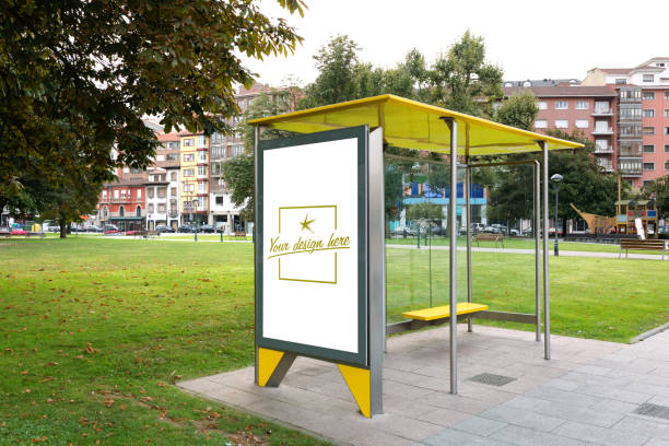 bus-baldachin mit anpassbaren design - bench advertising panel stock-fotos und bilder