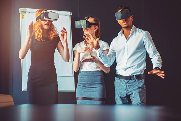 business team with virtual reality goggle, meeting - vr meeting stockfoto's en -beelden