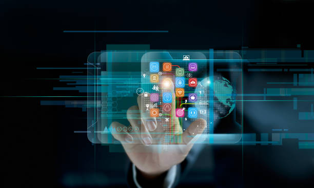 geschäftsmann berühren icon kunden globale netzwerkverbindung auf virtuellem bildschirm, banking-netzwerk, zahlung, online-shopping und digitales marketing. - mobile app stock-fotos und bilder