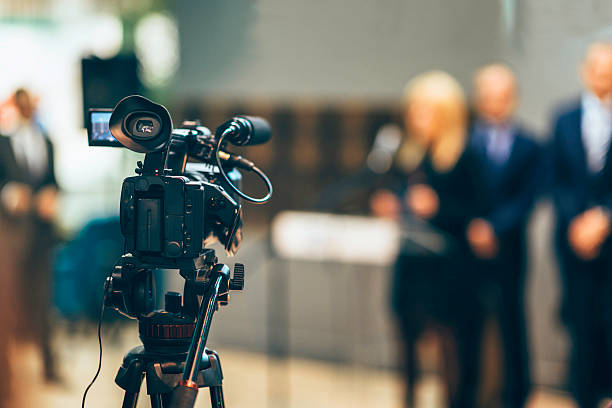 Camera media coverage Media camera at publicity event journalism stock pictures, royalty-free photos & images