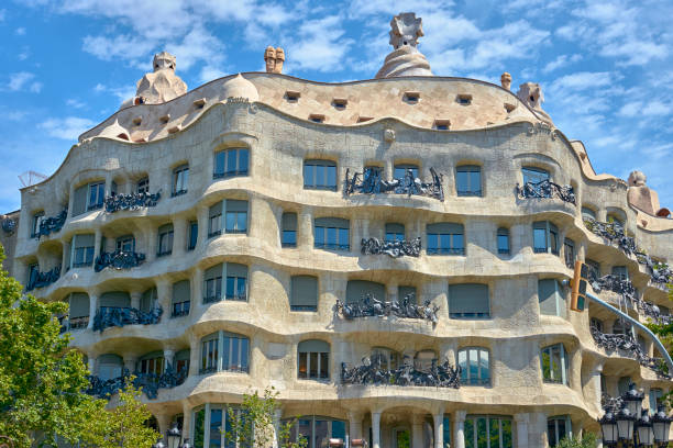 Casa Mila (La Pedrera) by Antoni Gaudi. Barcelona, Spain. June 07, 2017 Casa Mila (La Pedrera) by Antoni Gaudi. Barcelona, Spain. casa milà stock pictures, royalty-free photos & images