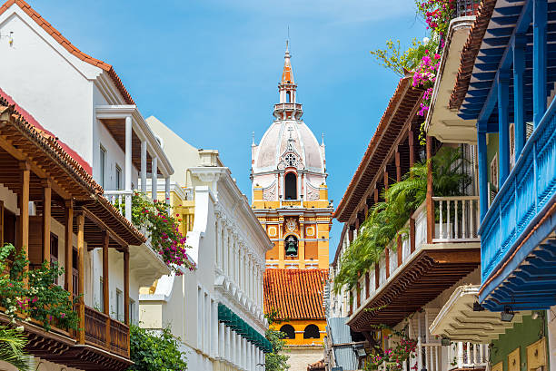 Cathedral and Balconies View of balconies leading to the stunning cathedral in Cartagena, Colombia colombia stock pictures, royalty-free photos & images