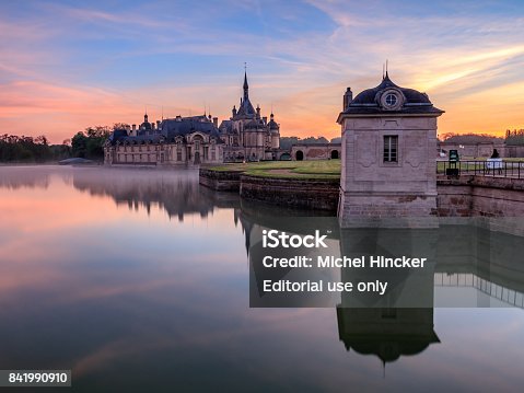 istock Chantilly Castle at sunrise 841990910