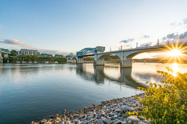 Chattanooga City Skyline Chattanooga, TN - October 8, 2019: Chattanooga City Skyline along the Tennessee River chattanooga stock pictures, royalty-free photos & images