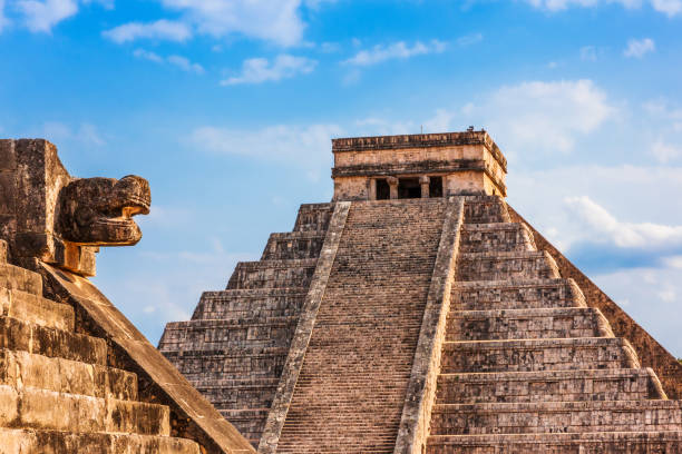 Chichen Itza, Mexico. Chichen Itza, Mexico. Temple of Kukulcan, also known as El Castillo. chichen itza stock pictures, royalty-free photos & images