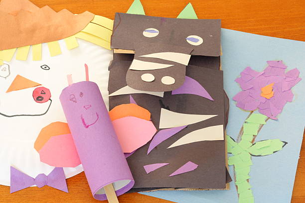 infância artesanato - paper bag craft imagens e fotografias de stock