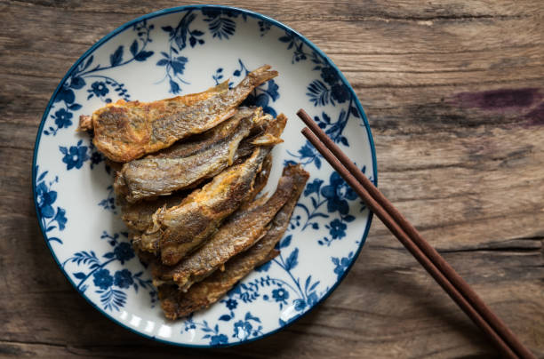 중국 스타일의 음식-생선 튀김