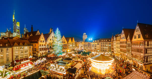 Christmas market in Frankfurt Traditional christmas market in the historic center of Frankfurt, Germany christmas market stock pictures, royalty-free photos & images