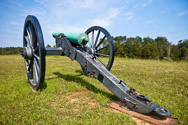 Civil War Canon From Manassas, Virginia "Manassas National Battlefield Park In Northern Virginia, USA Where A Famous Civil War Battle Occurred" stonewall jackson stock pictures, royalty-free photos & images
