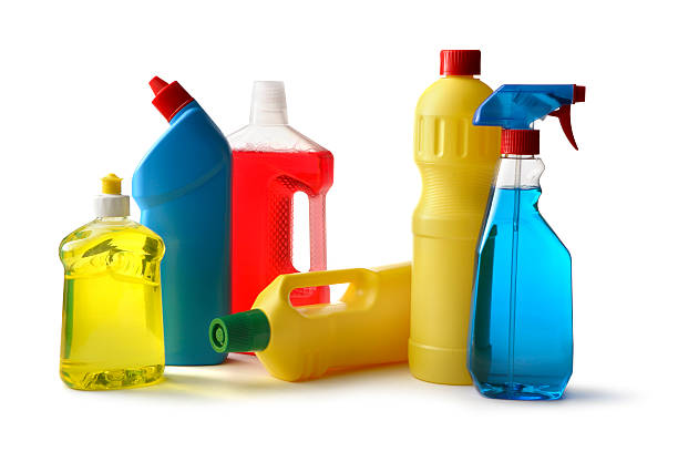 /cleaning-cleaning-products-isolated