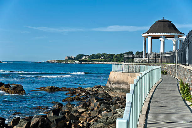 Cliff Walk Newport Rhode Island Ocean Cliff Walk in Newport Rhode Island newport rhode island stock pictures, royalty-free photos & images