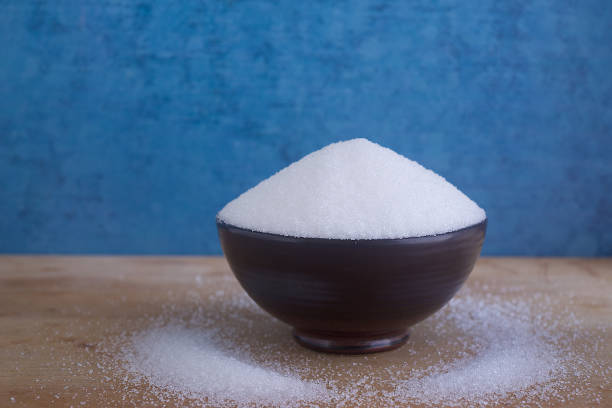 Close up Magnesium sulfate in bowl isolated on wooden background,fine Magnesium sulfate powder Close up Magnesium sulfate in bowl isolated on wooden background,fine Magnesium sulfate powder potassium stock pictures, royalty-free photos & images