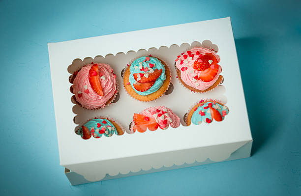 FunnyToday365 Caja de pañuelos para cupcakes color al azar 