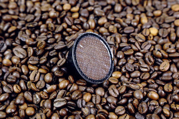 capsula caffè, coffee capsule - gigifoto foto e immagini stock