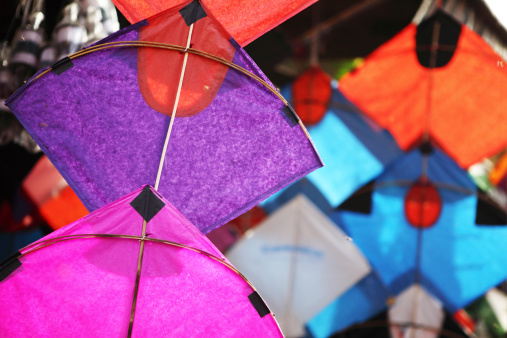 colorful-paper-kites-at-shop-in-asian-market-picture-id185075786?b=1&k=20&m=185075786&s=170667a&w=0&h=XRlwx_0_BBj30ntpxZR5pEneuRn3lvmHlcePUEGd25Q=