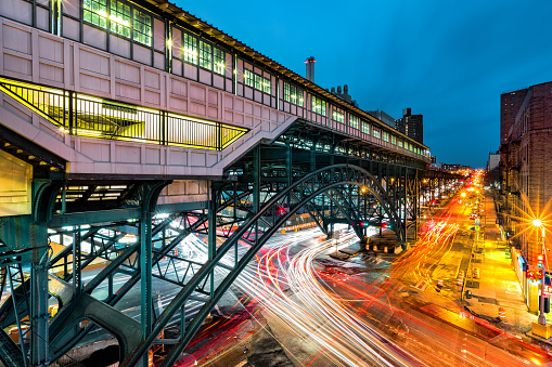 通勤電車ハブ駅、ハーレム,ニューヨークシティー - ストックフォト・写真素材...