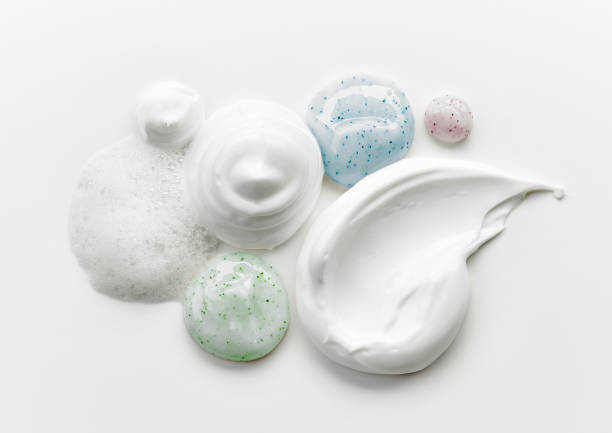 다양 한 화장품 크림의 구성 - 피부 관리 뉴스 사진 이미지