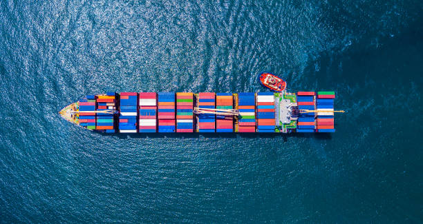 container ship cargo - aerial container ship imagens e fotografias de stock