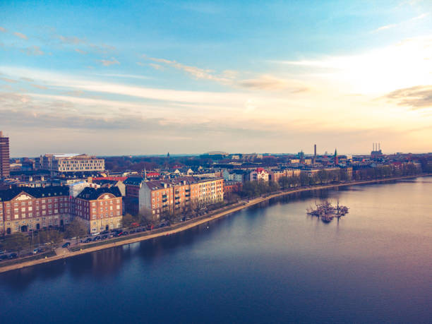köpenhamn skönhetssjöar - drone copenhagen bildbanksfoton och bilder