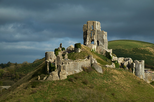 Kastil Corfe Di Dorset Foto Stok - Unduh Gambar Sekarang - iStock