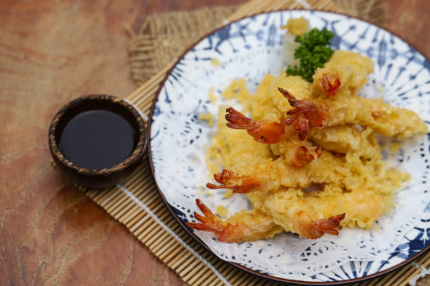 tempura tôm chiên giòn, tempura tôm, thực phẩm quốc gia nhật bản, ngon và tốt cho sức khỏe. - tempura hình ảnh sẵn có, bức ảnh & hình ảnh trả phí bản quyền một lần