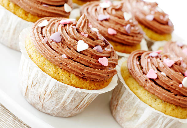 cupcakes - banana muffin hình ảnh sẵn có, bức ảnh & hình ảnh trả phí bản quyền một lần