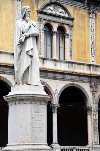Statue of Dante Alighieri in Verona, Italy. The work of Ugo Zannoni was completed in 1865