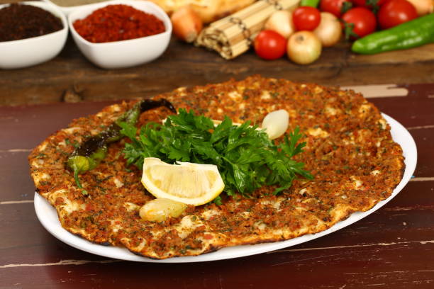 lahmacun stok fotograf resimler ve gorseller istock