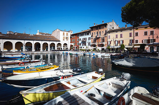 Desenzano デルガルダます。カラー画像 - ストックフォト・写真素材...
