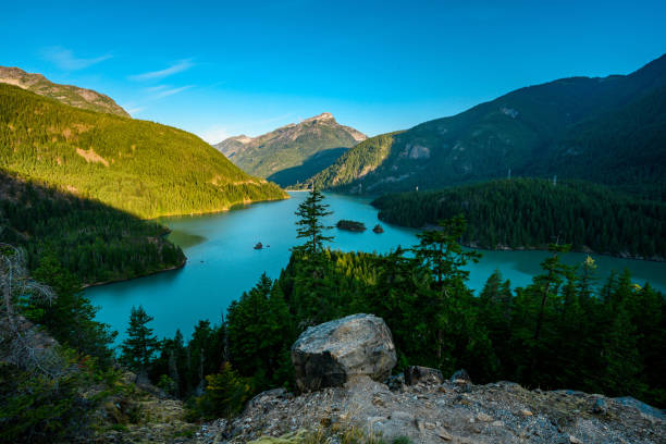 Diablo Lake From Above Diablo Lake From Above in the North Cascades mountains alpine climate stock pictures, royalty-free photos & images