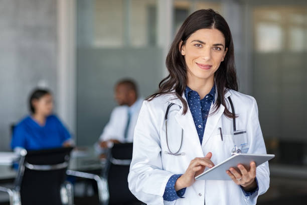 155,368 Female Doctor Stock Photos, Pictures &amp; Royalty-Free Images - iStock