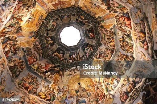 istock Duomo Santa Maria Del Fiore Church-Dome 547425394