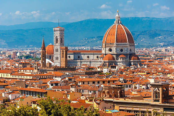 Duomo Santa Maria Del Fiore in Florence, Italy Duomo Santa Maria Del Fiore and Bargello in the morning from Piazzale Michelangelo in Florence, Tuscany, Italy duomo santa maria del fiore stock pictures, royalty-free photos & images
