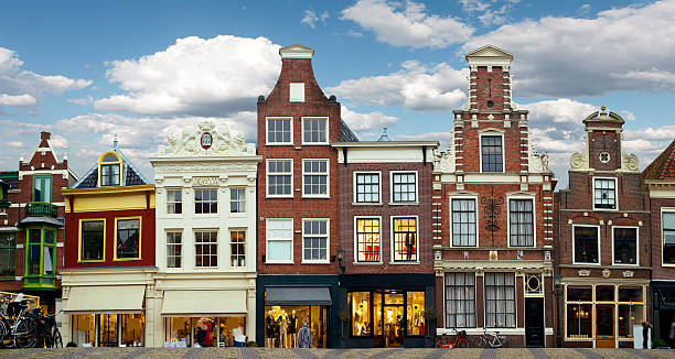 holandês arquitetura - amsterdam street imagens e fotografias de stock